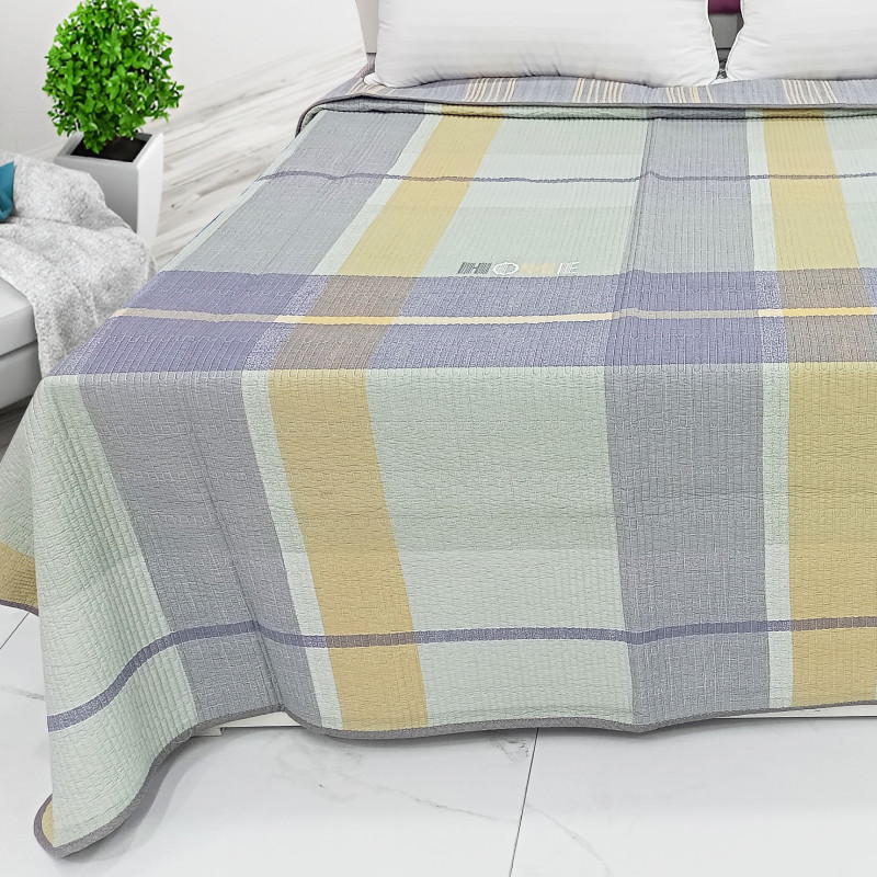 All-Over Print Summer Quilt