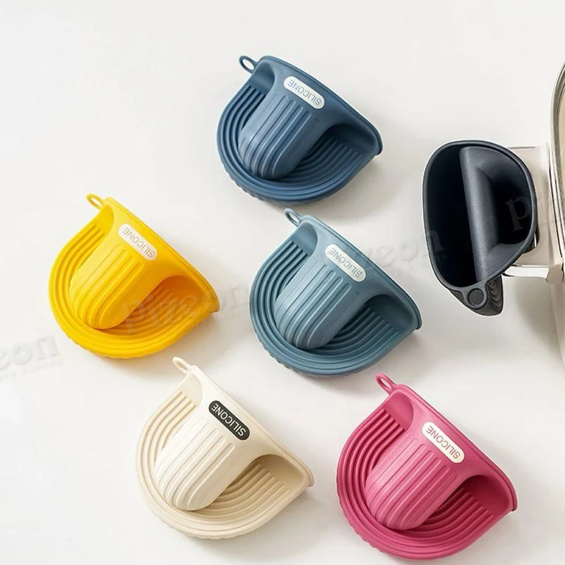 Silicone Pot Holder Set - Ultimate Heat-Resistant Gripping Gloves for Kitchen & Grill