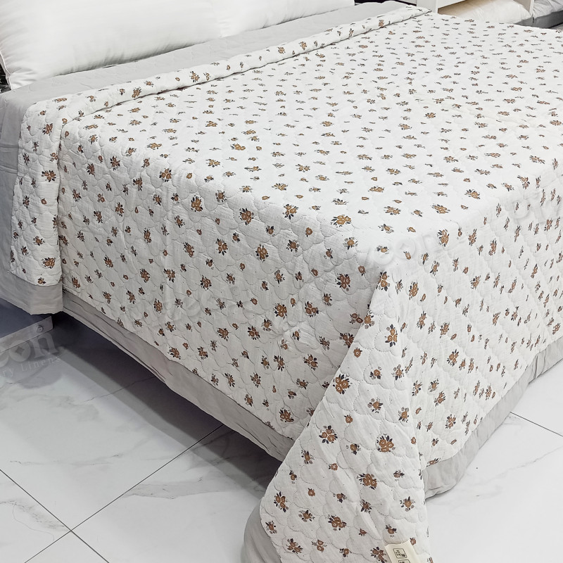 All-Over Print Summer Quilt