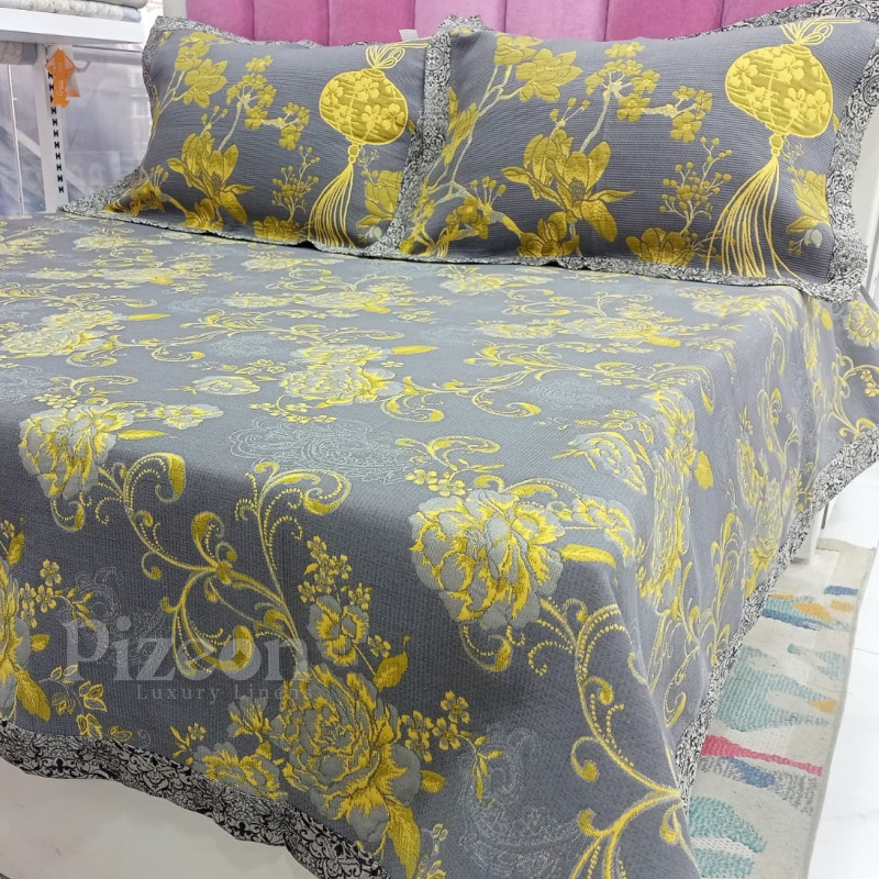 3-Piece Jacquard Bedspread Set