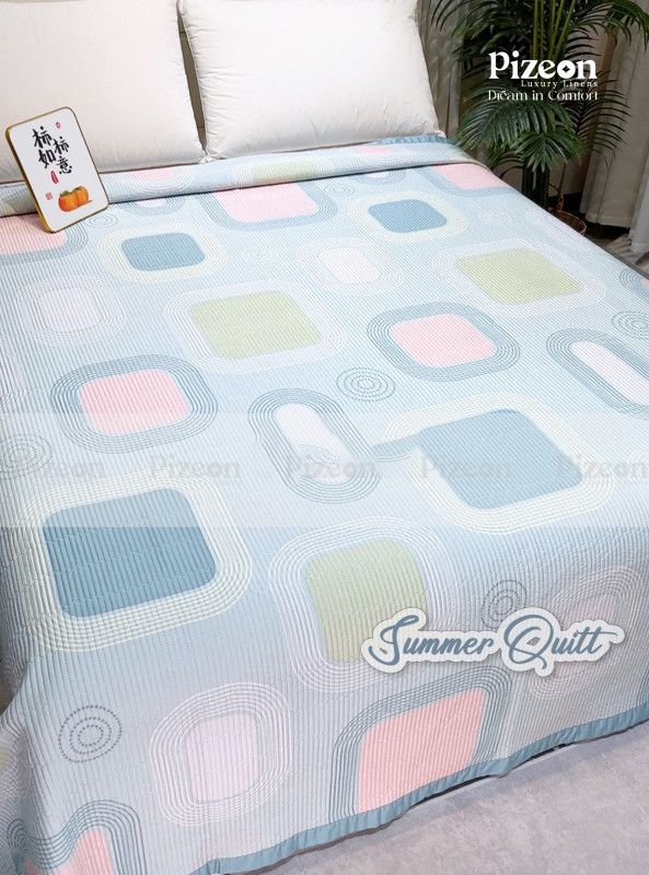 All-Over Print Summer Quilt