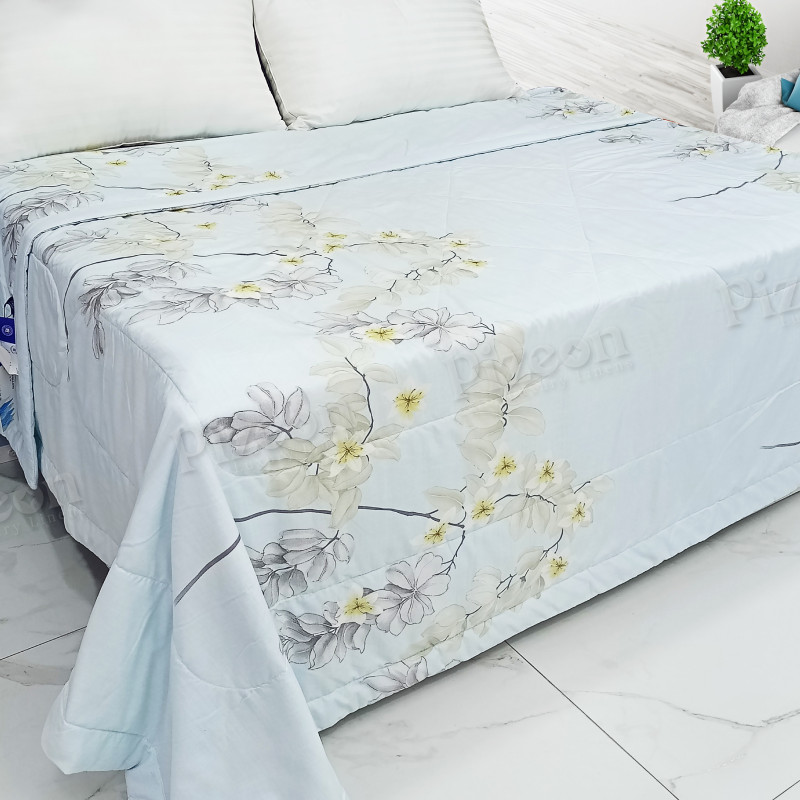 All-Over Print Summer Quilt