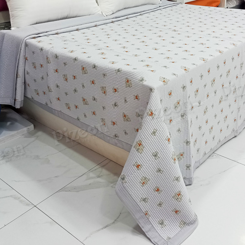 All-Over Print Summer Quilt