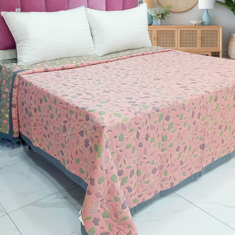 Jacquard Floral Pattern Summer Quilt