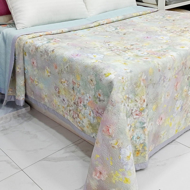 Summer Quilt with All-Over Print and Piping.