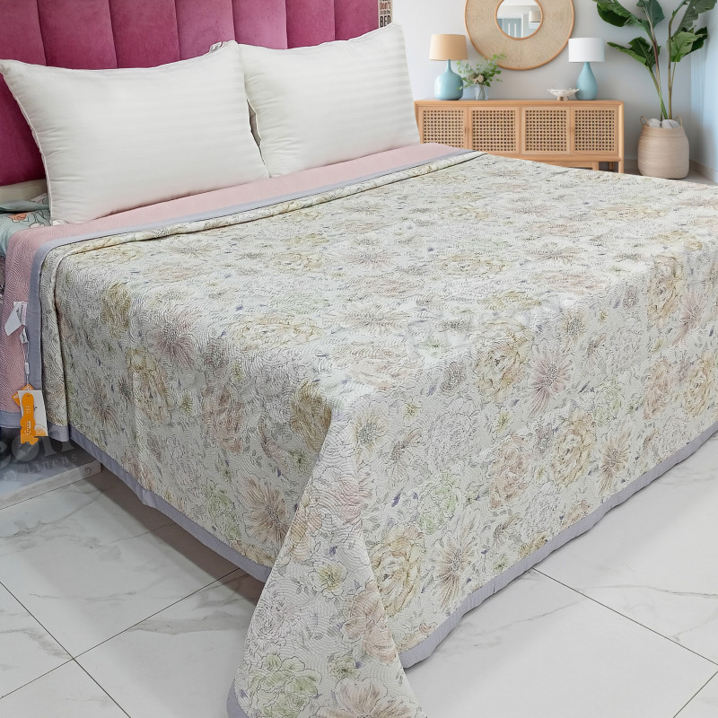 Summer Quilt with All-Over Print and Piping.