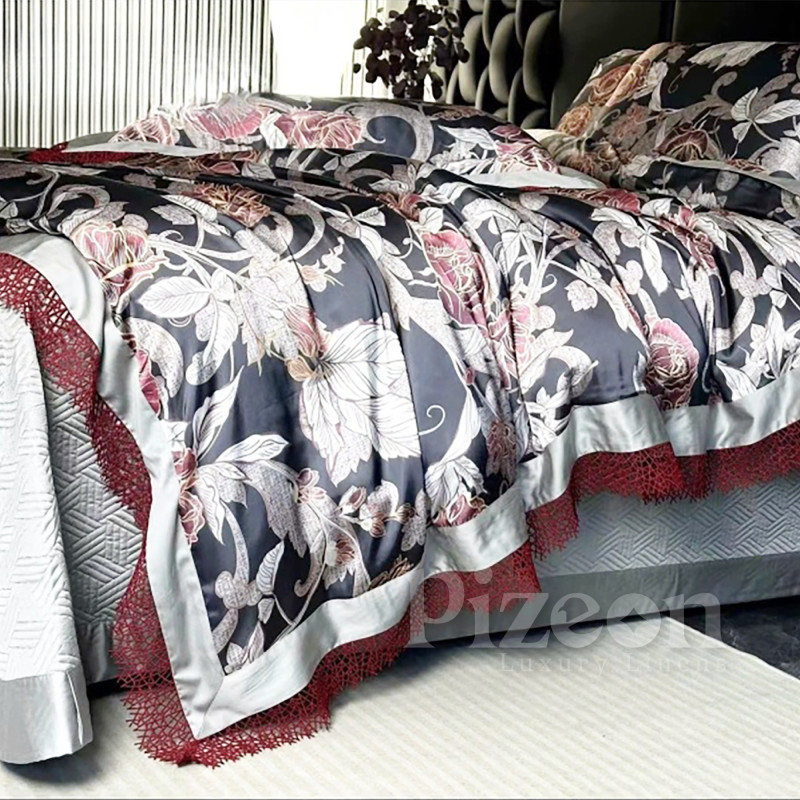 Luxury imported 4-piece high-class silk bedding set.