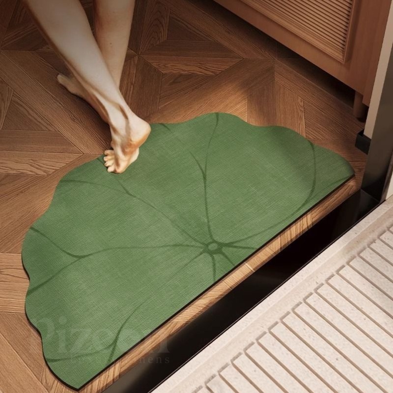 Non-Slip Lotus Leaf Floor Mat